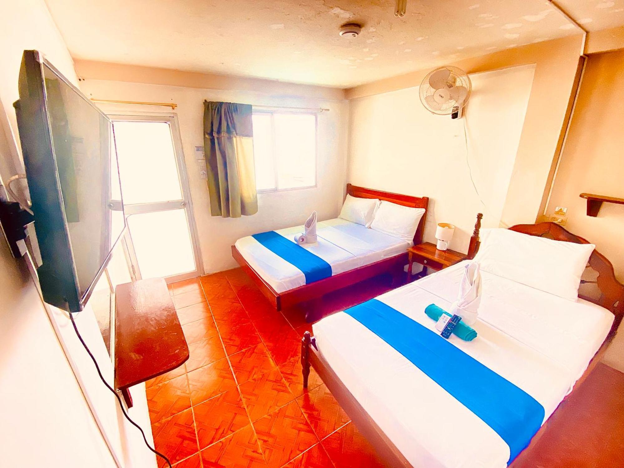 Historico Hostal Elizabeth Puerto Ayora  Zewnętrze zdjęcie